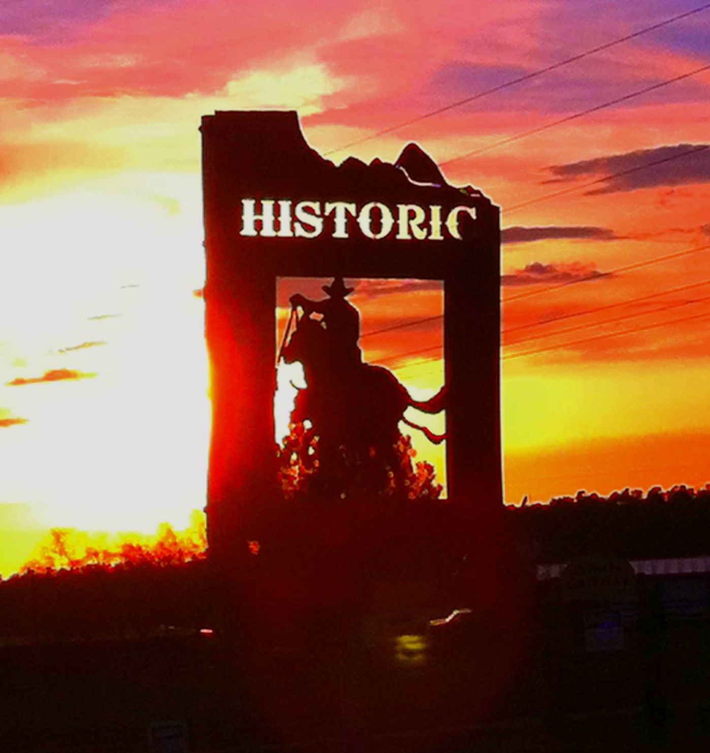 Sun sets outside Mancos, Colo.